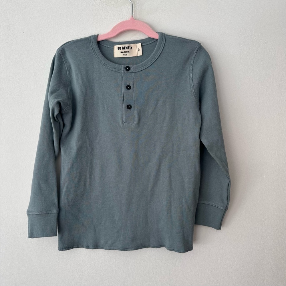 NWOT Go Gently Nation Long Sleeve Henley teal blue sz  5yrs 100% organic cotton